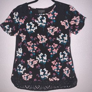 Van Heusen Black Floral short sleeve tee- S